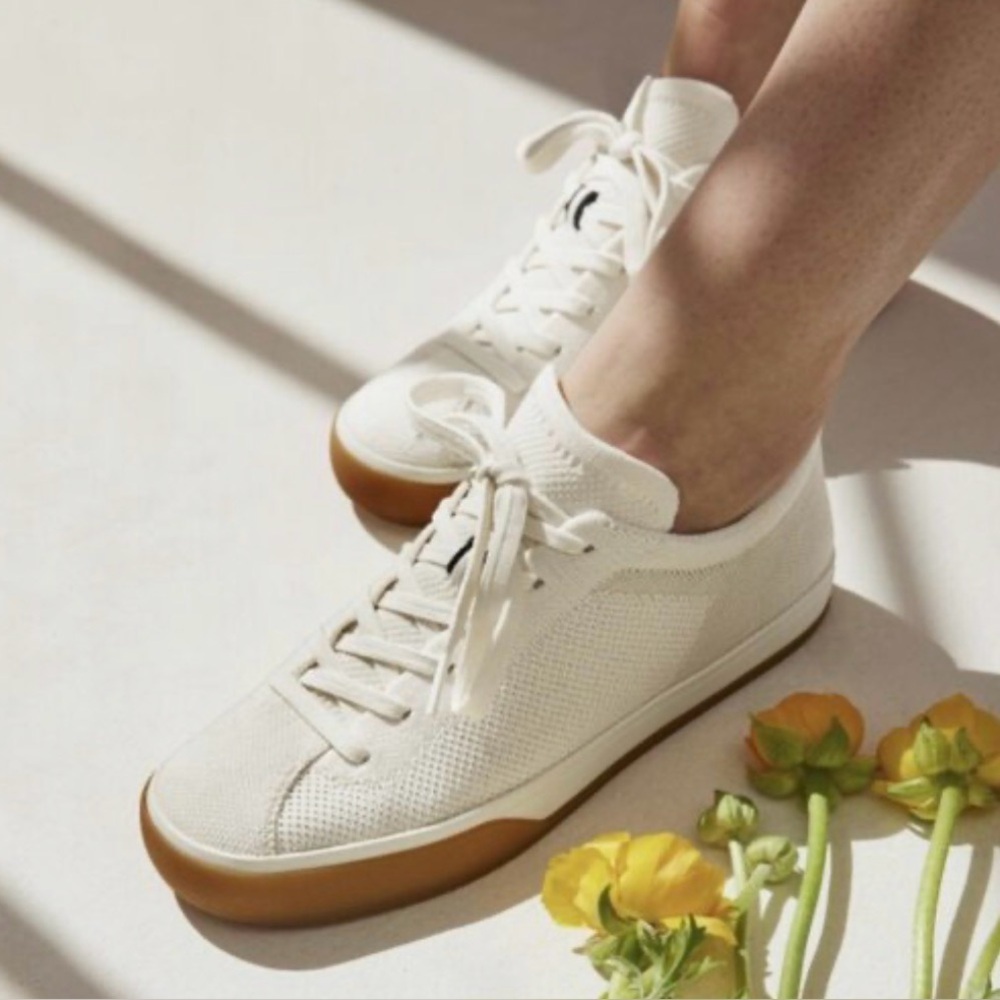 Rothy’s Blonde Lace-up Sneakers | Sz 9